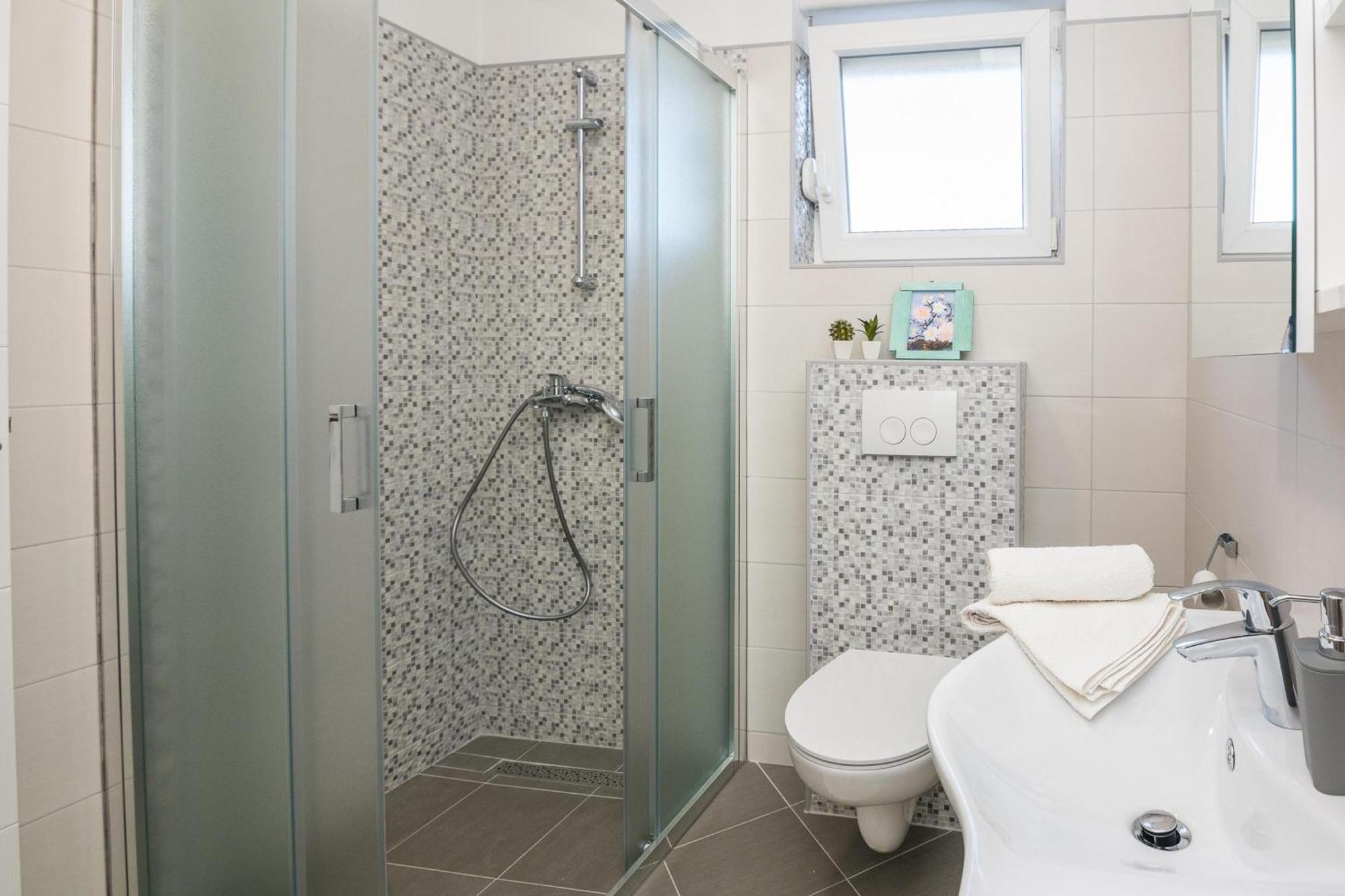 Pool Apartment Bakija 2 - Happy Rentals Pakoštane Esterno foto